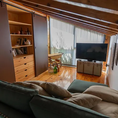 Cantinho Do Bairro Alto Semesterbostad