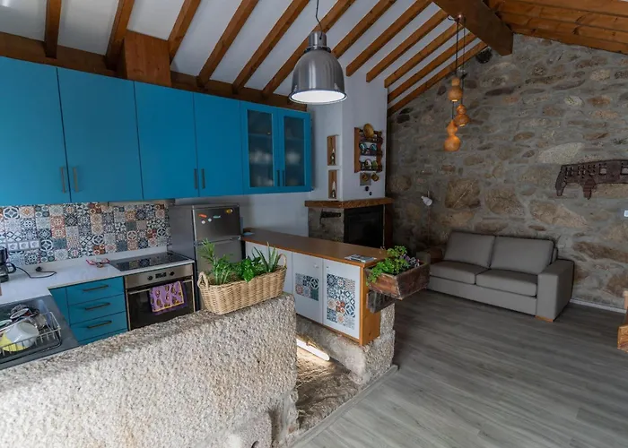 Holiday home Cantinho Do Bairro Alto Alijo